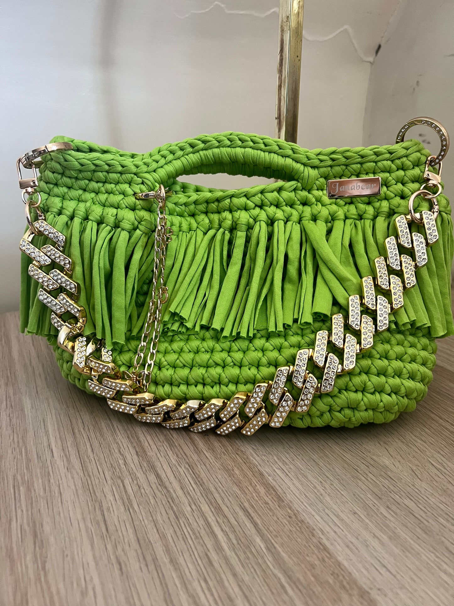 Classy in Lime